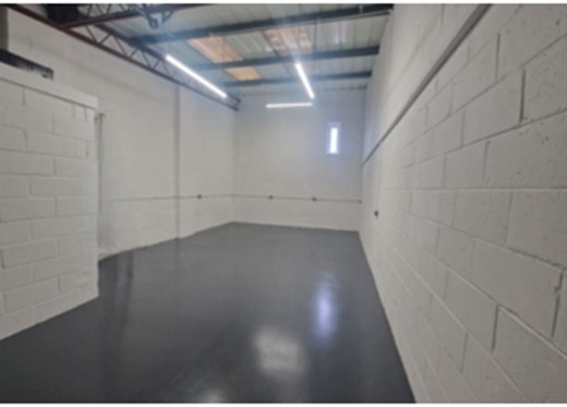 Industrial Unit in Nuneaton - photo 4